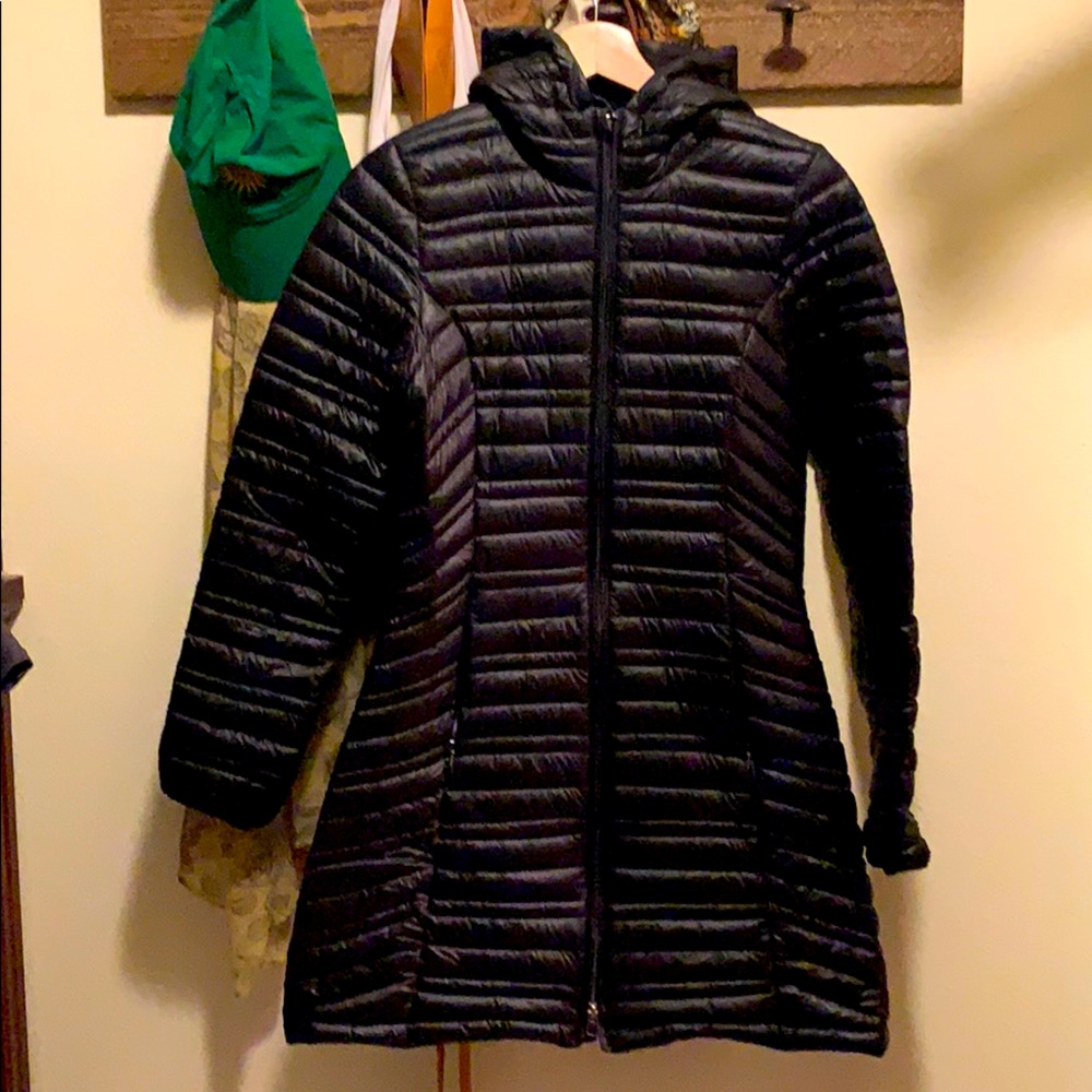 Patagonia black puffer XS